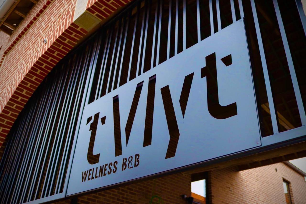 'T Vlyt Vakantiehuis-Wellness Bed and Breakfast Riemst Exterior foto